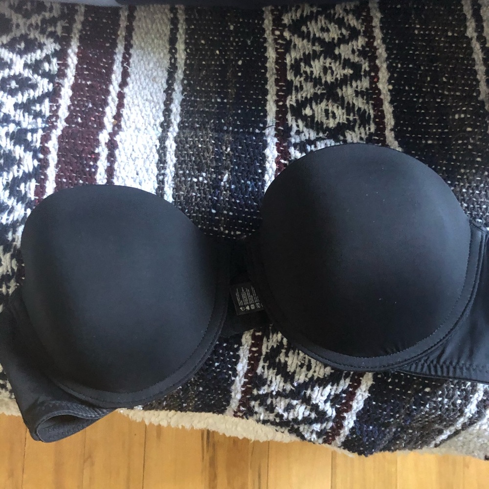 George Black strapless bra